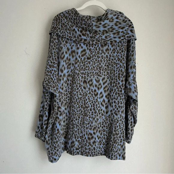 Tianello Oversized Leopard Print Cowl Neck Blouse - Size S - Picture 11 of 14